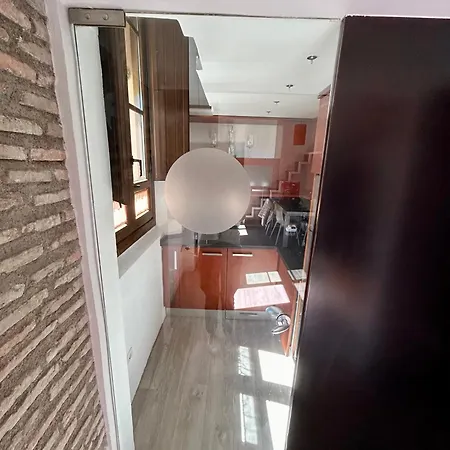 Romanilla Loft 아파트